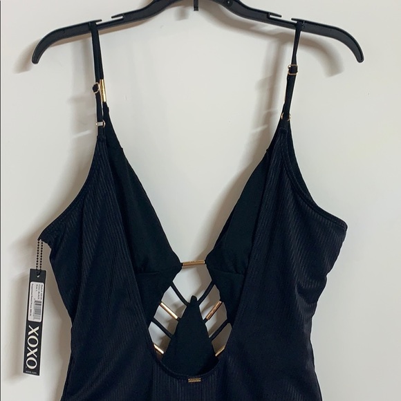 BUNDLE 2 ITEMS FOR $10 Gold Bars Ladder Cut-Out One Piece - Picture 8 of 13